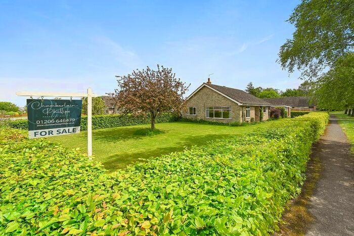 3 Bedroom Detached Bungalow For Sale In Silver Leys, Bentley, IP9