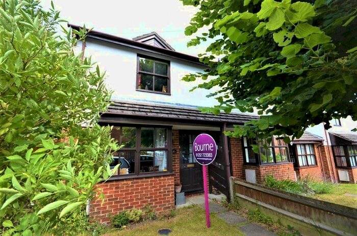 2 Bedroom Semi-Detached House To Rent In Park Road, Farnham, Surrey, GU9