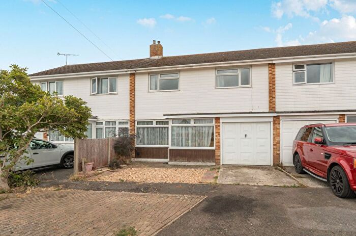 3 Bedroom Terraced House For Sale In Holford Green, Selsey, PO20