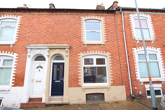 2 Bedroom Property To Rent In Edith Street, Northampton, NN1