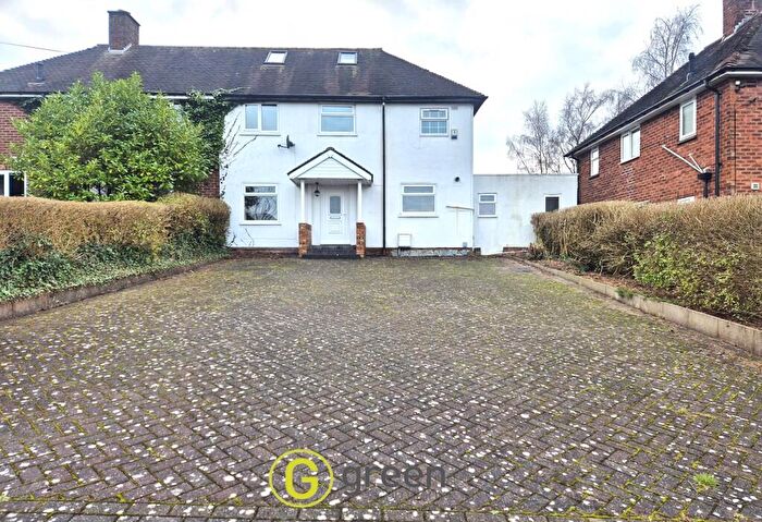 4 Bedroom Semi-Detached House To Rent In Blackberry Lane, Four Oaks, Sutton Coldfield, West Midlands, B74