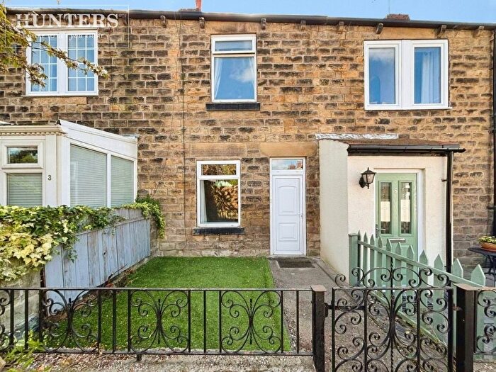 2 Bedroom Cottage For Sale In Lane Cottages, Royston, Barnsley, S71