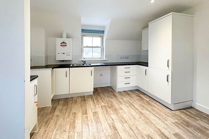 2 Bedroom Flat For Sale In Flanders Close, Bicester, OX26