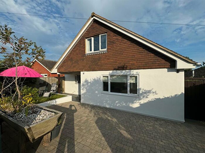 5 Bedroom Detached Bungalow To Rent In Northwood Avenue, Saltdean, BN2