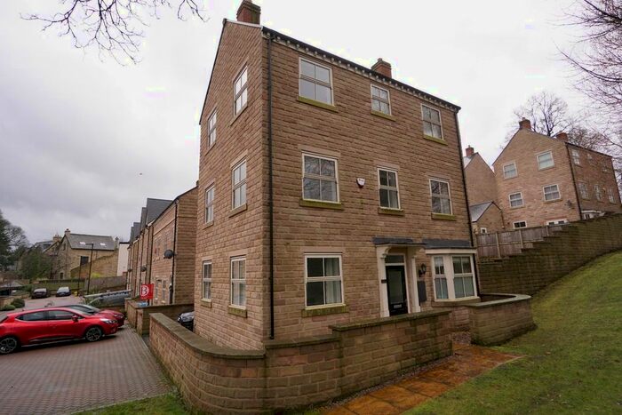 5 Bedroom Property To Rent In Elm Gardens, Sheffield, S10
