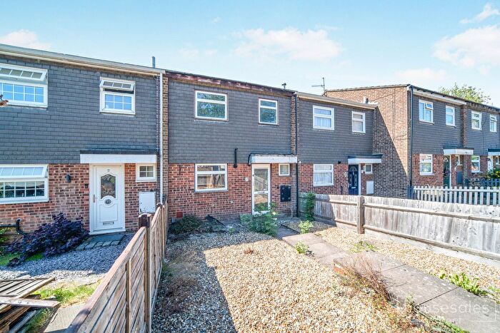 3 Bedroom Terraced House For Sale In Lomond Road, Hemel Hempstead, HP2