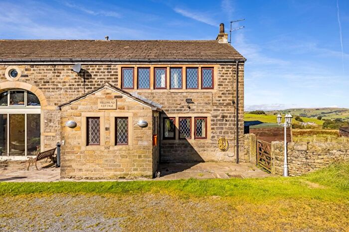 3 Bedroom Semi-Detached House To Rent In Green Gates Lane, Off Slaithwaite Road, Slaithwaite, HD7