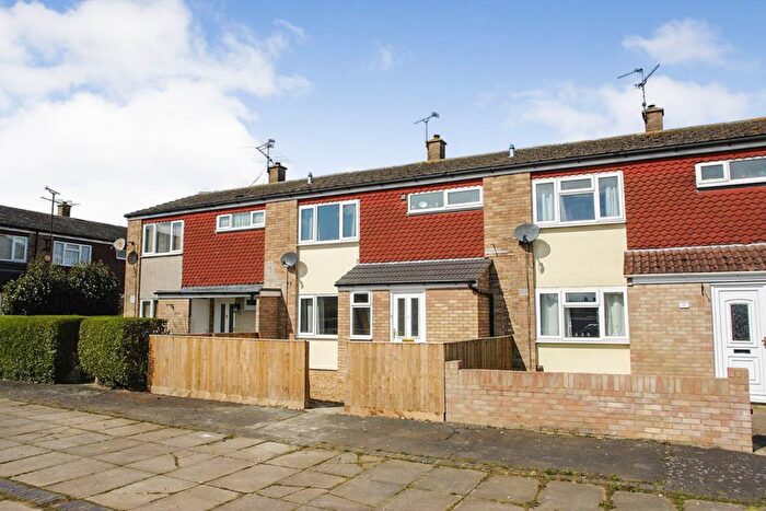 3 Bedroom Property To Rent In Grenville Green, Aylesbury, HP21