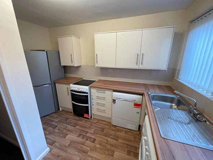 1 Bedroom Flat To Rent In Foxcroft Close, Leicester, LE3