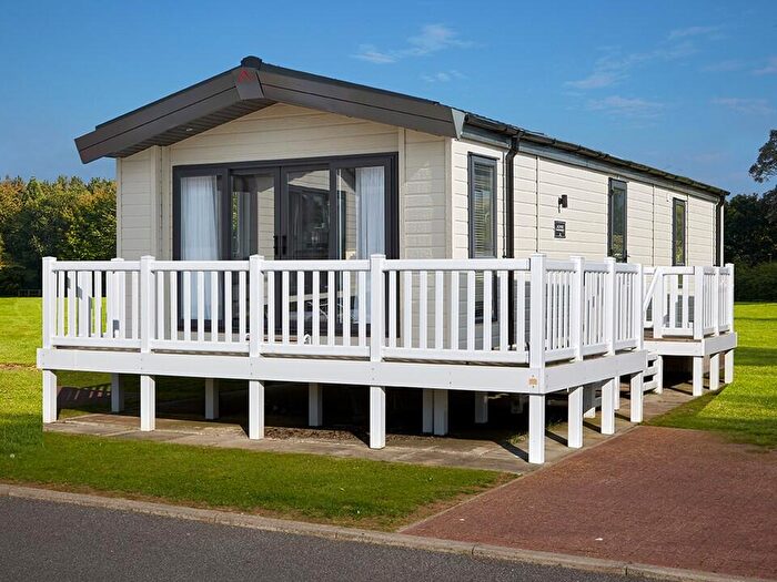 2 Bedroom Lodge For Sale In Thorney Lakes Golf Club, PE6