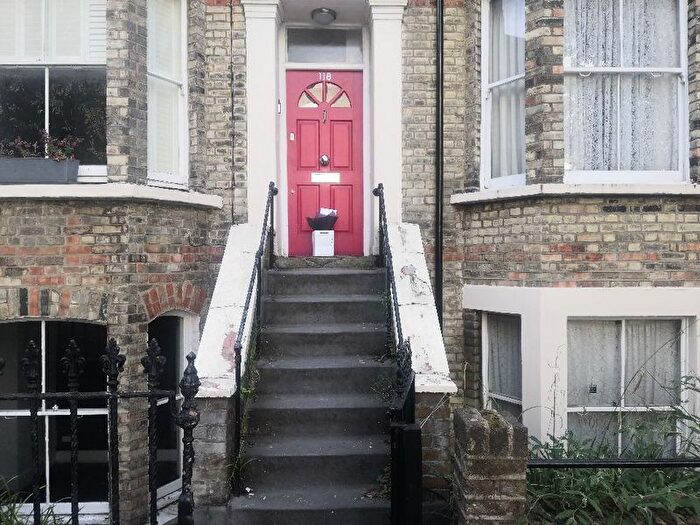 2 Bedroom Flat To Rent In Alexander Road, London, N19