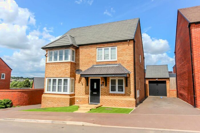 4 Bedroom Detached House To Rent In Sir Henry Fowler Way, Wellingborough, NN8