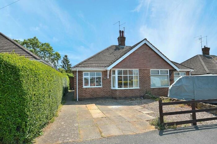 2 Bedroom Bungalow To Rent In Canons Walk, Northampton, NN2
