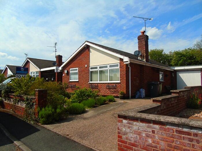 3 Bedroom Bungalow To Rent In Fairfield Avenue, Hilcote, Alfreton, DE55