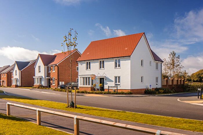 4 Bedroom Detached House For Sale In Water Lane, BN16