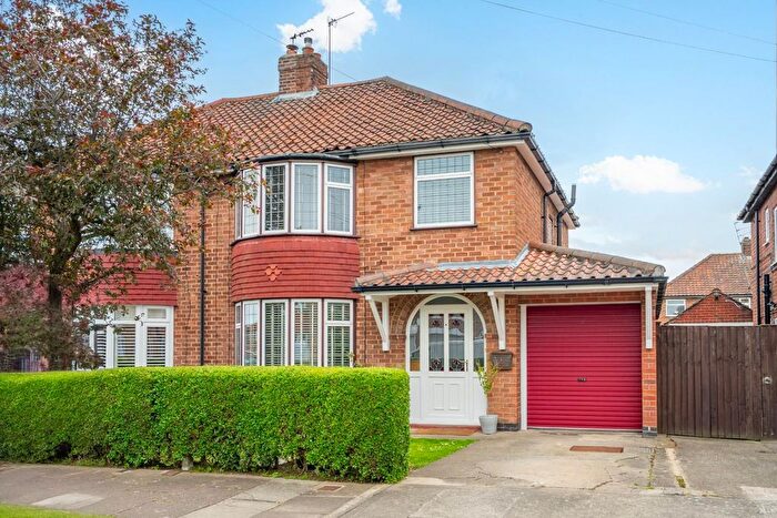 3 Bedroom Semi Detached House For Sale In Cranbrook Road, York, YO26