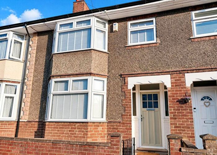 3 Bedroom Terraced House For Sale In Penrhyn Road, Far Cotton, Northampton, NN4