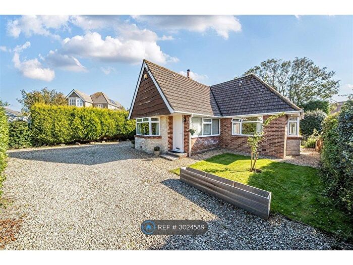 3 Bedroom Detached House To Rent In Streche Road, Swanage, BH19