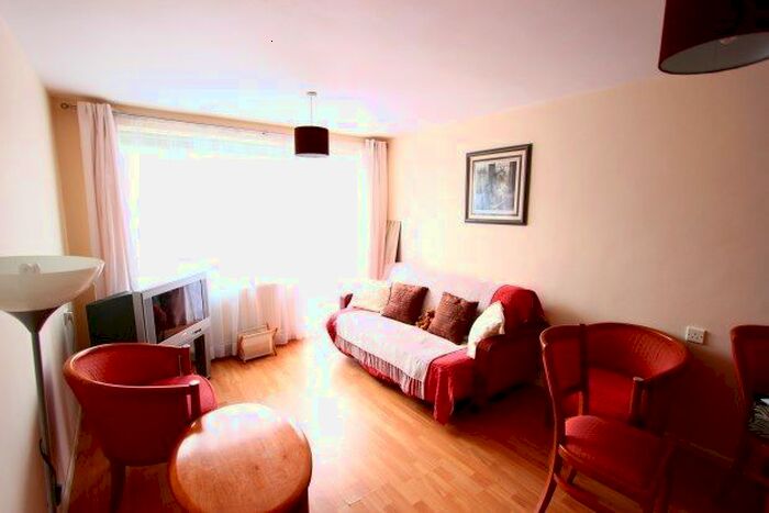 1 Bedroom Flat To Rent In Mill Gardens, London, SE26