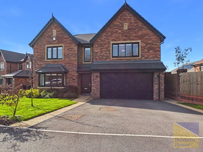 5 Bedroom Detached House For Sale In Chandlers Way, Grimsargh, PR2