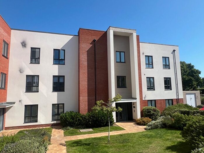 1 Bedroom Flat For Sale In Brooklands Road, Bexhill On Sea, TN39