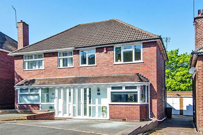 3 Bedroom Semi Detached House For Sale In Tyndale Crescent, Great Barr, B43