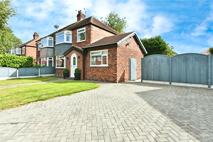 4 Bedroom Semi-detached House For Sale In Peacock Drive, Heald Green, Cheadle, Greater Manchester, SK8