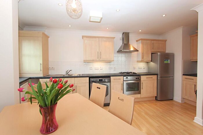 2 Bedroom Apartment To Rent In Concorde Way, London, SE16