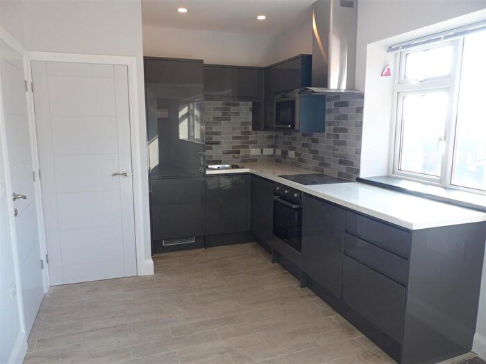 1 Bedroom Apartment To Rent In Pershore Road South, Birmingham, B30