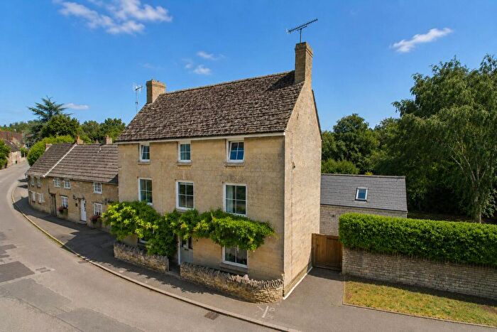6 Bedroom Detached House For Sale In Sudborough Road, Brigstock, Kettering, Northamptonshire, NN14