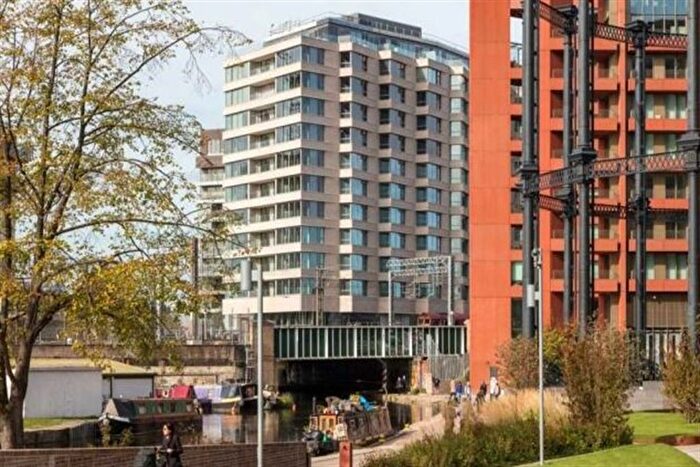 1 Bedroom Flat To Rent In Onyx Apartments, King's Cross, Camley Street, London, N1C