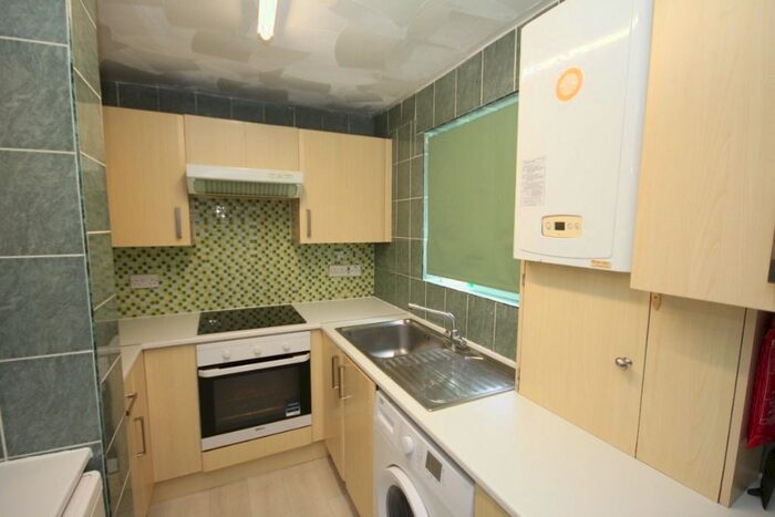 2 Bedroom Terraced House To Rent In Whipperley Way, Luton, LU1