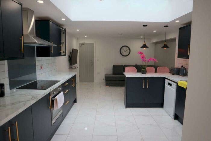 5 Bedroom Terraced House To Rent In Hugh Road, Coventry, CV3