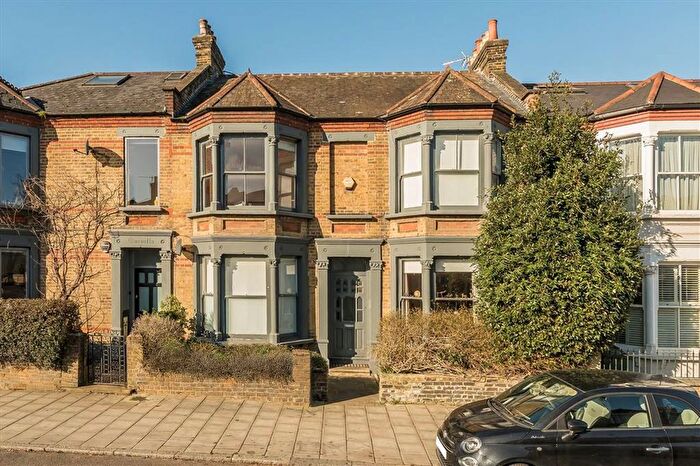 1 Bedroom Flat To Rent In Avignon Road, Brockley, SE4