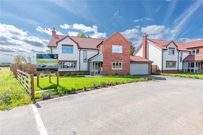 4 Bedroom Detached House For Sale In Old Bell Meadow, Great Ellingham, Attleborough, Norfolk, NR17