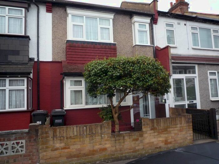 3 Bedroom Terraced House To Rent In Jamaica Road, Thornton Heath, CR7