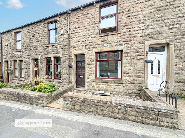 3 Bedroom Terraced House For Sale In Burnley Road, Crawshawbooth, Rossendale, BB4