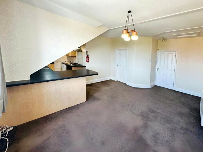 1 Bedroom Apartment To Rent In Woodlands Road, Lytham St. Annes, Lancashire, FY8