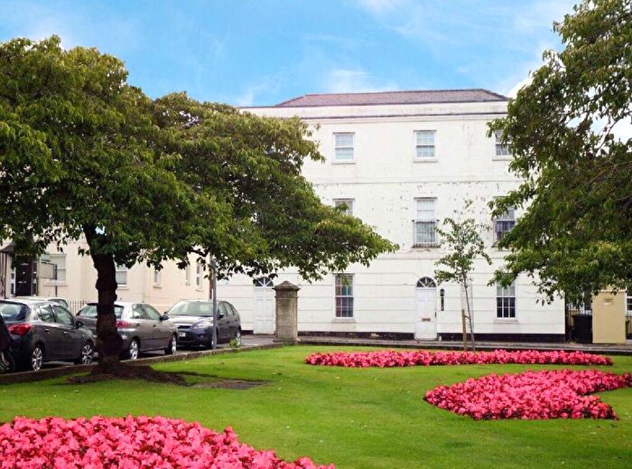 1 Bedroom Flat To Rent In Hewlett Road, Cheltenham, GL52