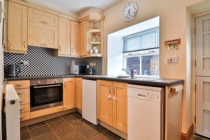 2 Bedroom Semi-Detached House For Sale In School View, Barnard Castle, DL12