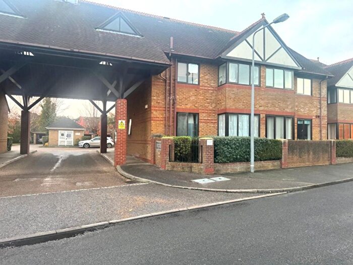 1 Bedroom Flat To Rent In Worsfold Court, Maidstone, ME15