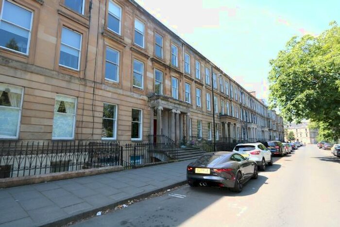 2 Bedroom Flat To Rent In Royal Terrace, Glasgow, G3