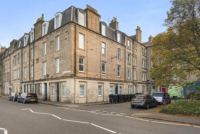 1 Bedroom Flat For Sale In / Lower Granton Road, Trinity, Edinburgh, EH5