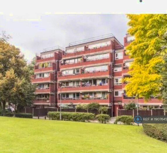 1 Bedroom Flat To Rent In Goulden House, Battersea, SW11