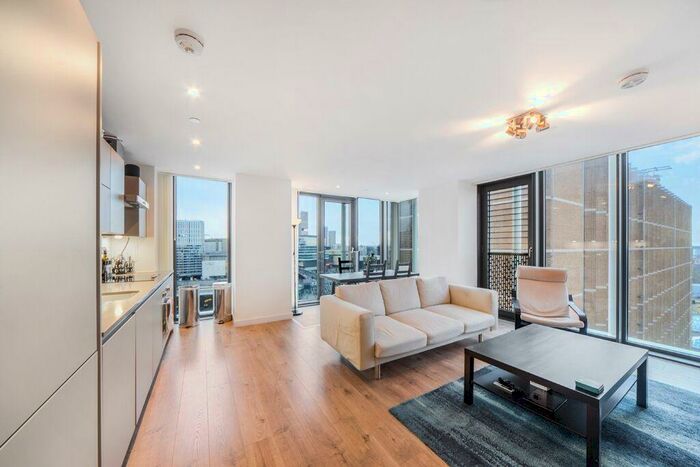 2 Bedroom Flat To Rent In Great Eastern Road London, E15