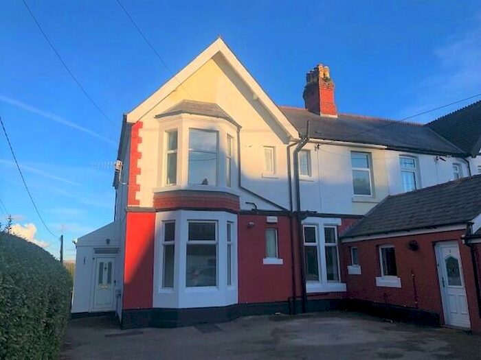 4 Bedroom House To Rent In Mountain Road, Caerphilly, CF83