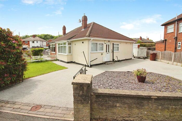 2 Bedroom Semi Detached Bungalow For Sale In Detroit Avenue, Leeds, LS15