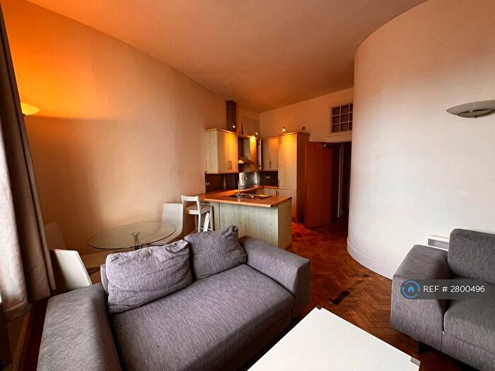 1 Bedroom Flat To Rent In Eastgate, Leeds, LS2