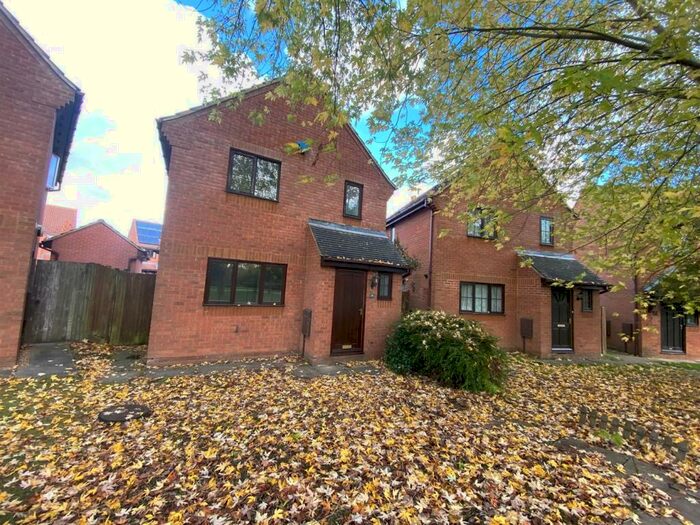 3 Bedroom Detached House To Rent In Birchen Lee, Emerson Valley, Milton Keynes, MK4