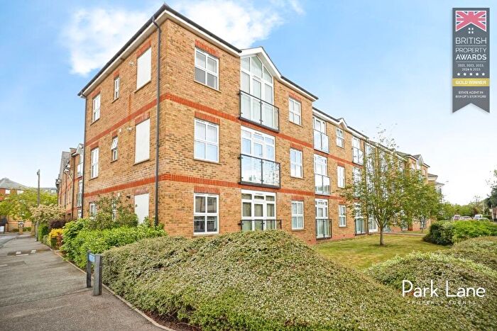 2 Bedroom Apartment For Sale In Stort Road, Bishop's Stortford, Hertfordshire, CM23